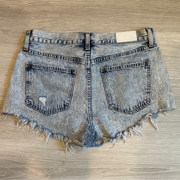 Pistola Women’s Light Wash Distressed Jean Short - 29 - Picture 3 of 5